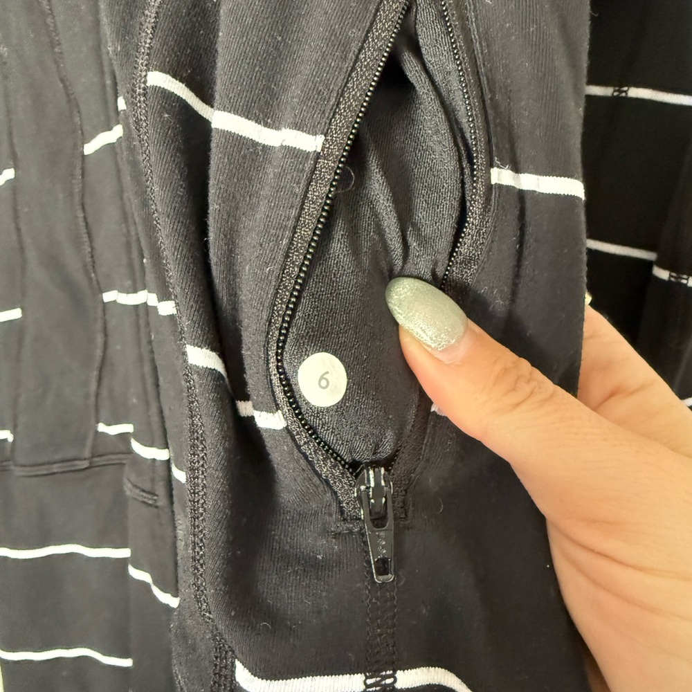 Lululemon Jacket - Picture 2 of 2